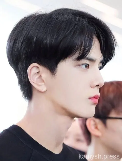 27. Двухблочная стрижка с низким фейдом