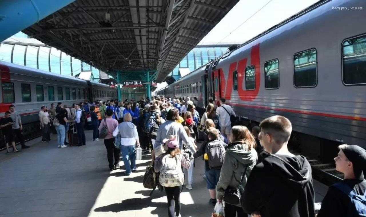 Большую группу детей из затопленного Оренбуржья приняла на отдых Самарская область