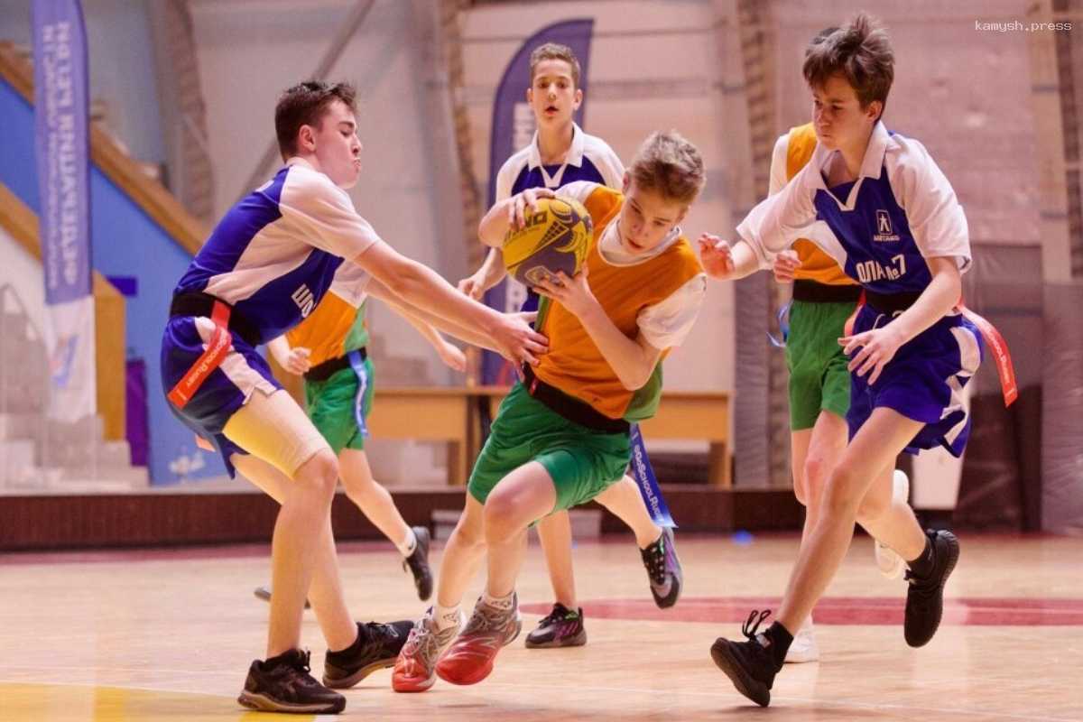 Спортсмены из Щелкова заняли второе место на областных соревнованиях по тэг-регби