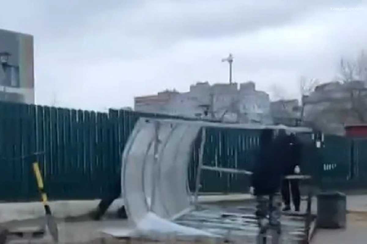 В бюджете Калуги не оказалось денег на замену упавшей остановки