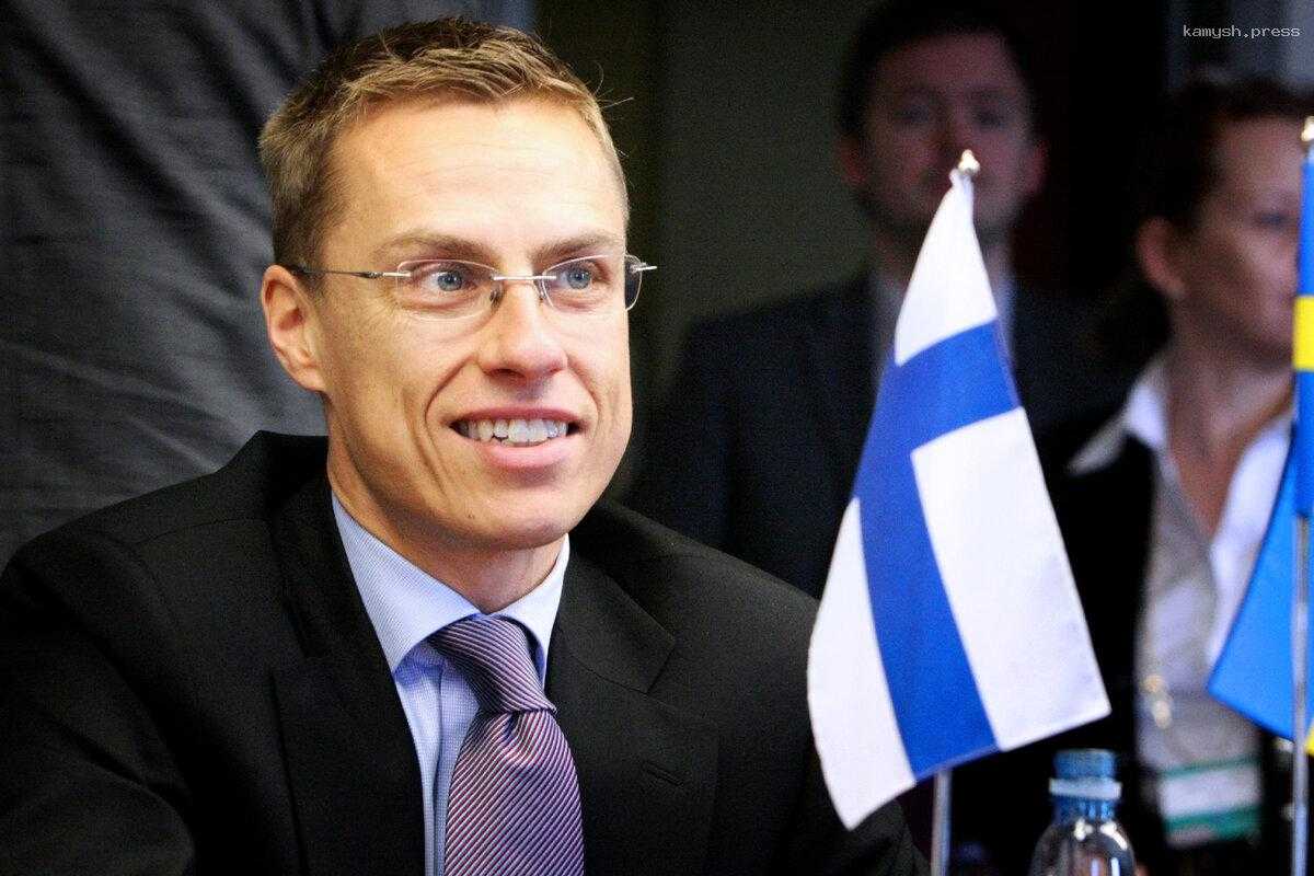 Стубб призвал страны НАТО быть менее воинственными в отношении России