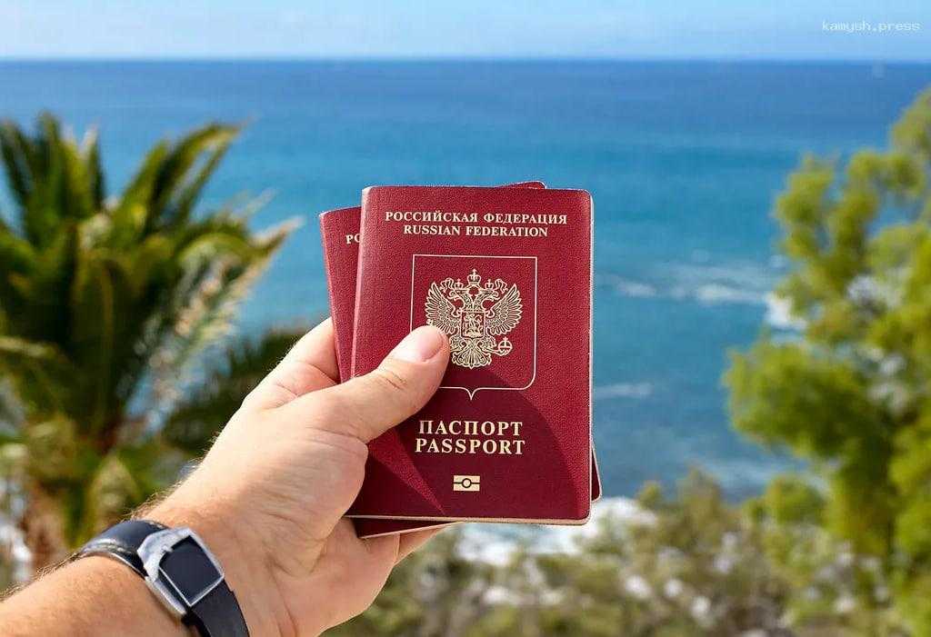 Названы страны, в которые россиян пустят без загранпаспорта