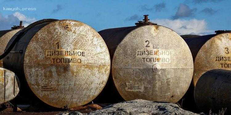 СМИ узнали масштабы сокращения экспорта дизельного топлива РФ из-за ударов по НПЗ