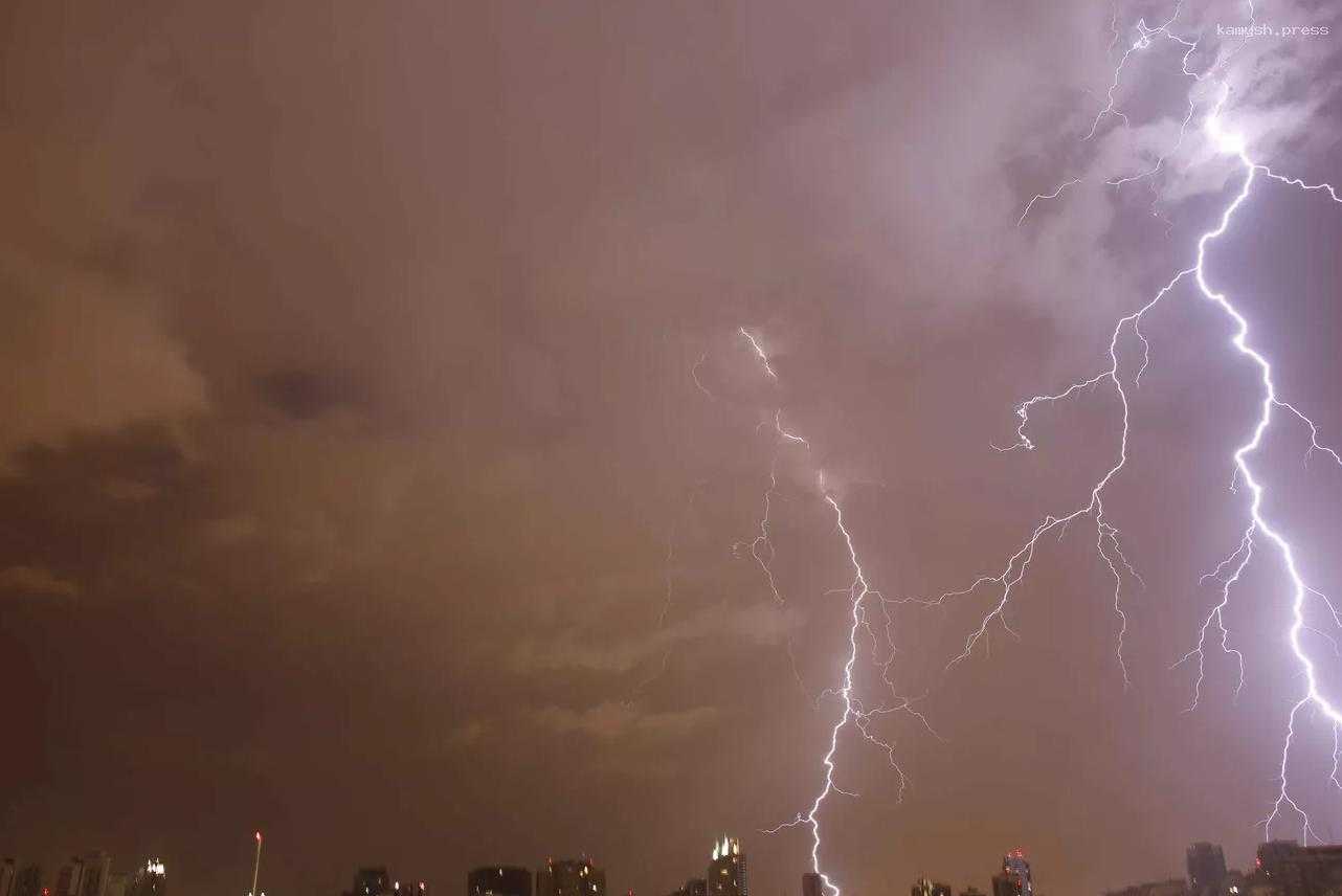 Ученые выяснили, где молнии бьют в одну и ту же точку чаще всего