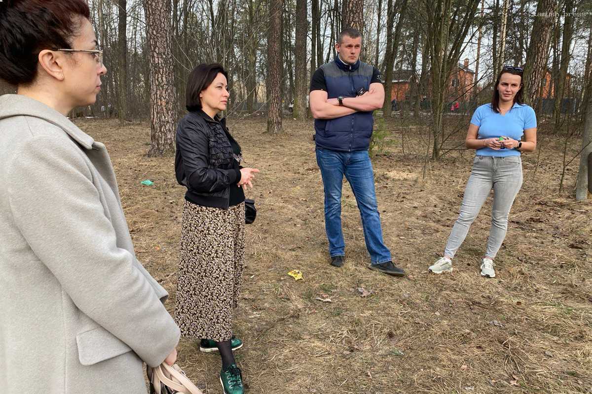 В лесопарке «Северный» в Пушкине начались работы по благоустройству