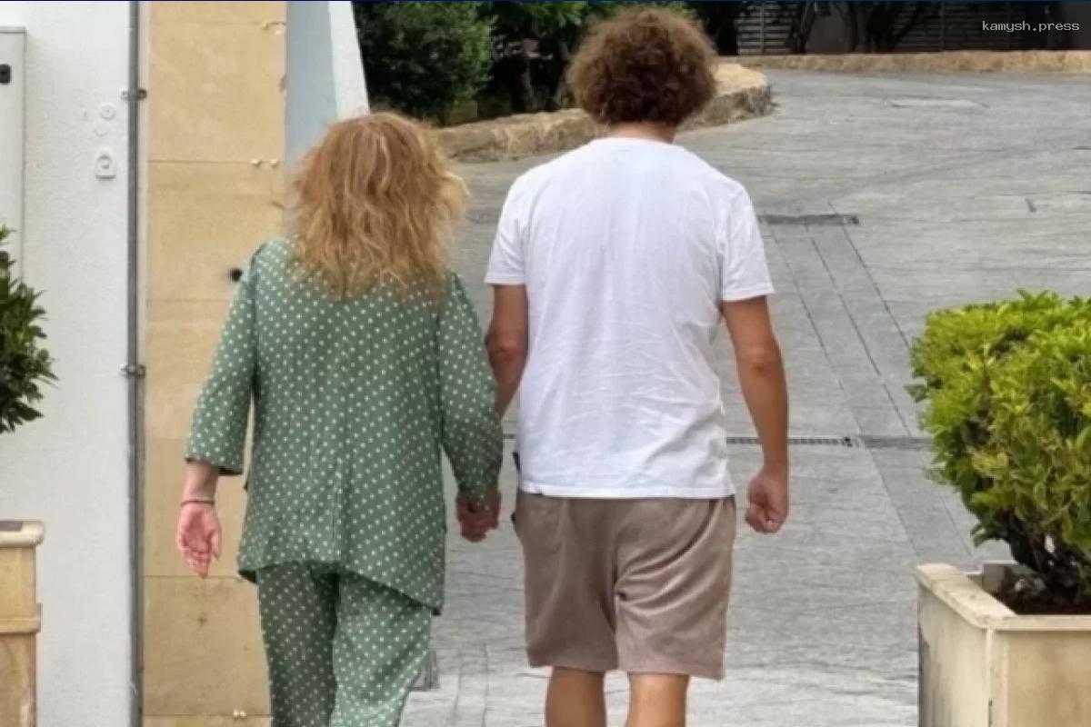 Аллу Пугачёву заметили на Кипре