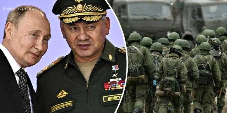 Британская разведка назвала количество солдат, которых РФ ежемесячно бросает «в топку войны»