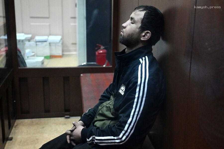 Родственников террориста из «Крокуса» увезли силовики Таджикистана