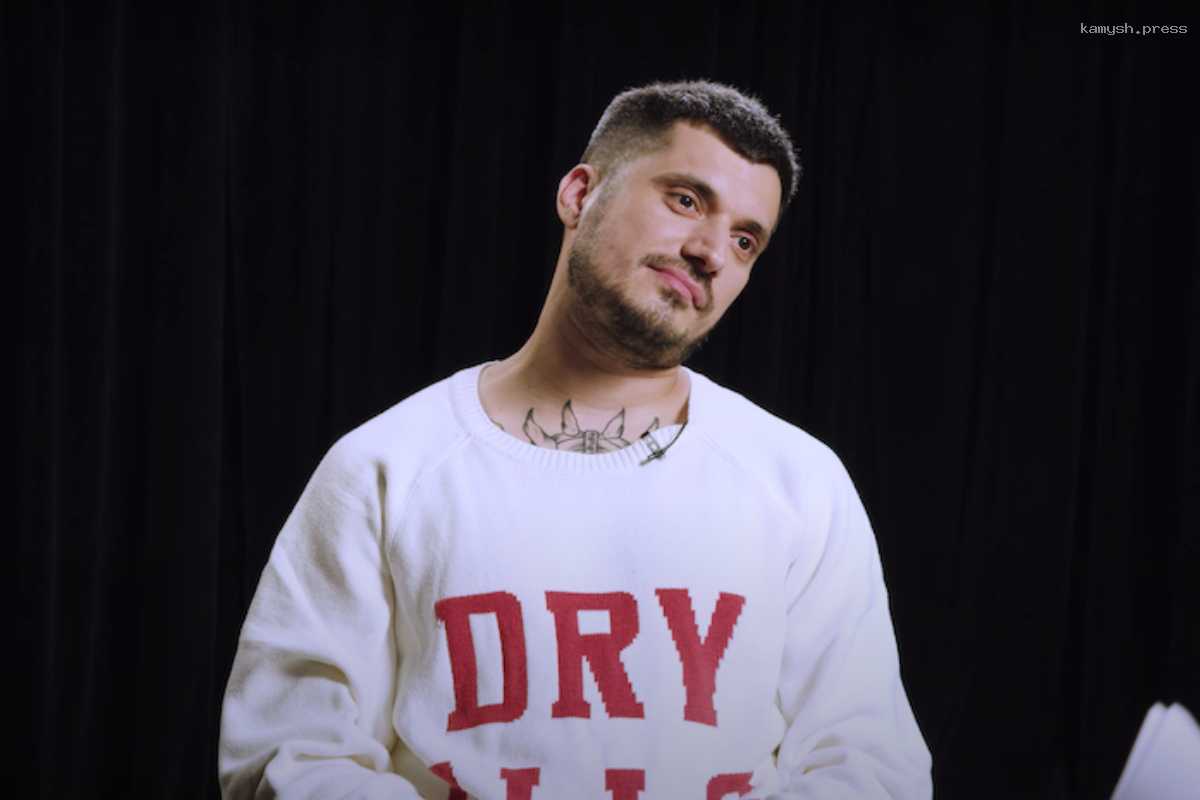 Паша Техник заявил, что его избили и ограбили