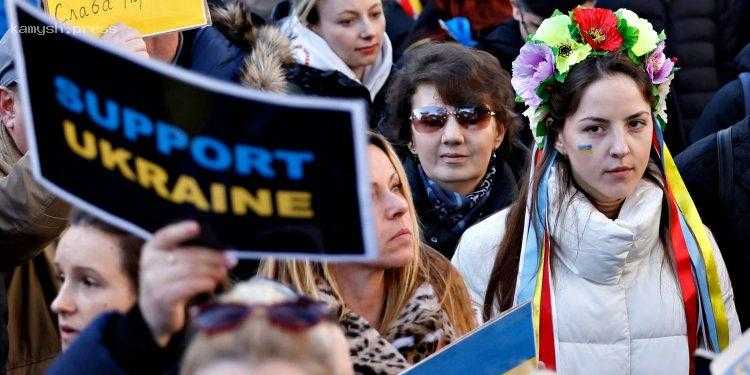 СМИ выяснили, почему в ЕС отказались предоставлять Украине 5 млрд евро прибыли от замороженных активов РФ