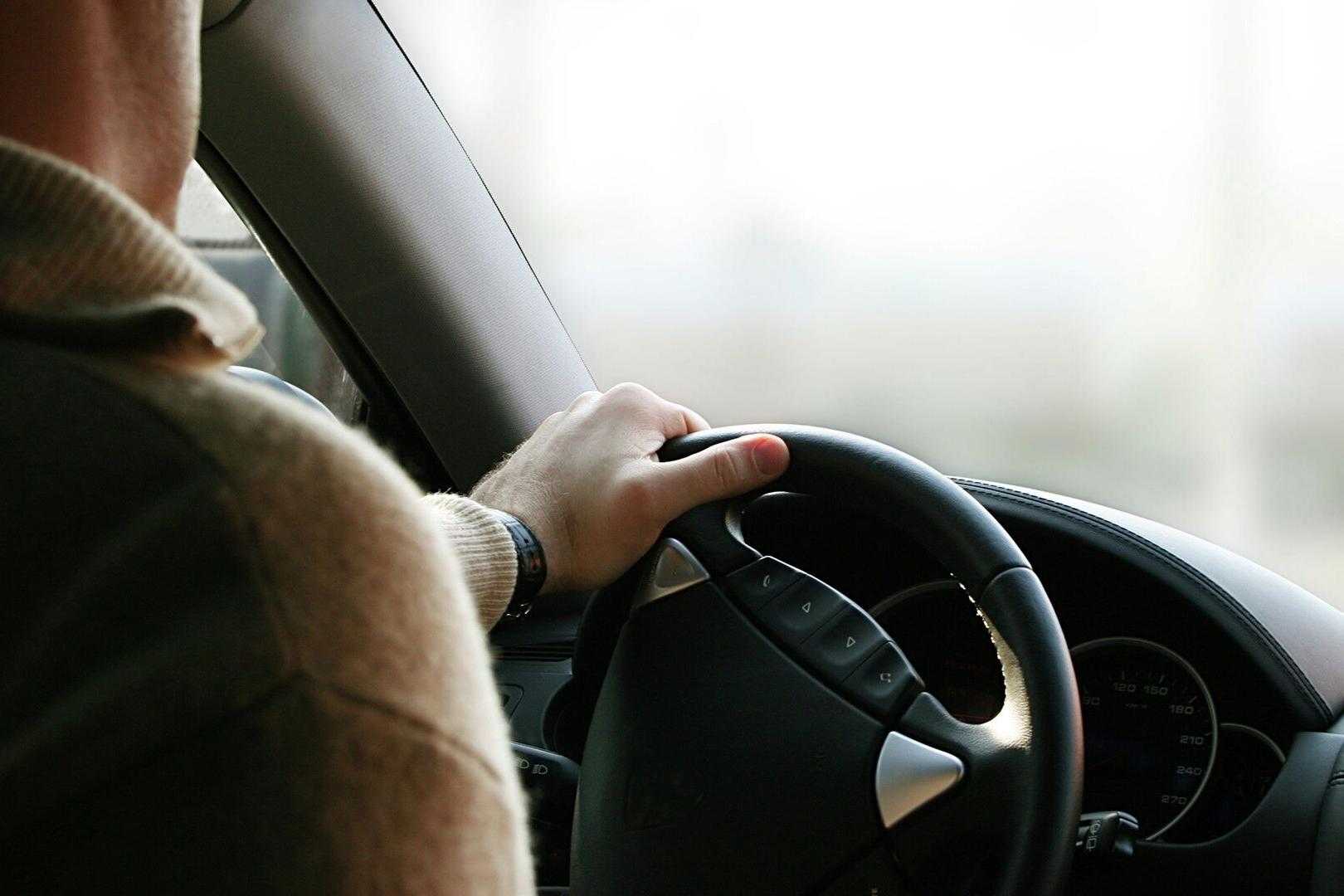 Для водителей в России с 1 апреля вступили в силу новые правила