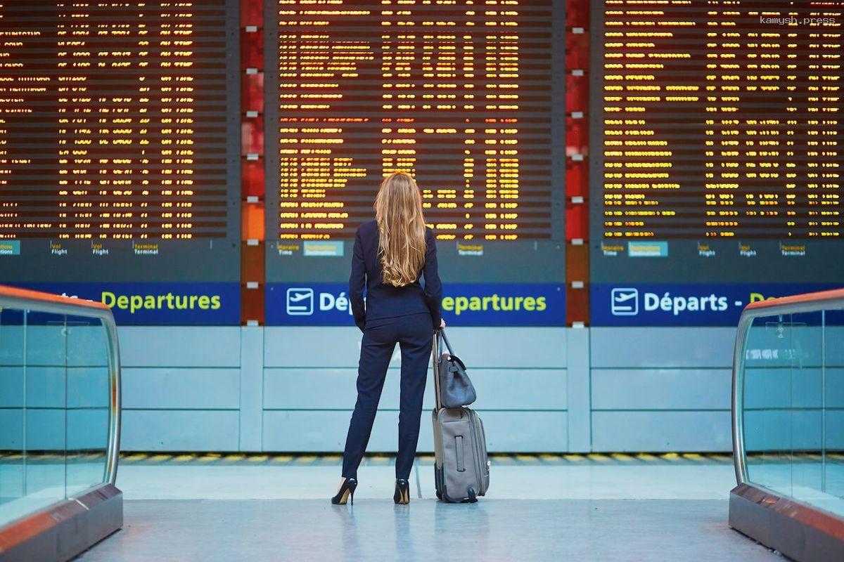 Редактор «Авиа.ру» Гусаров  рассказал россиянам о штрафах за задержку рейсов