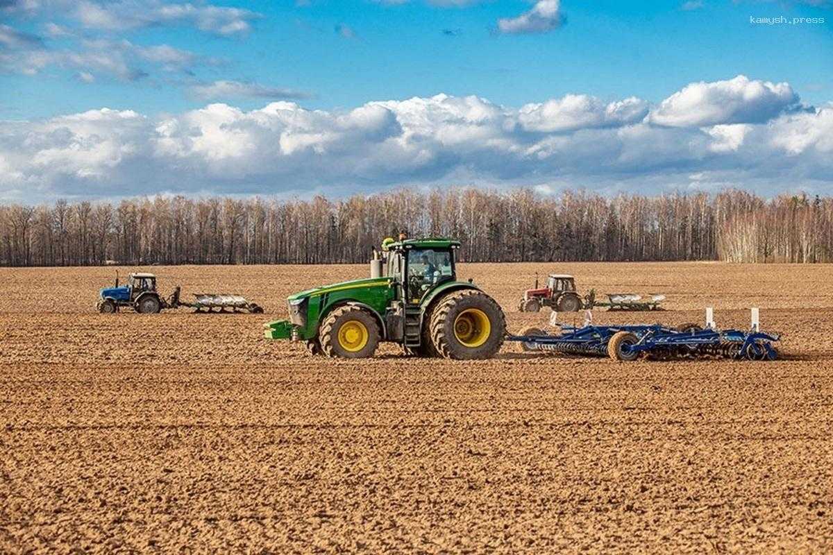 В Псковской области начались весенне-полевые работы