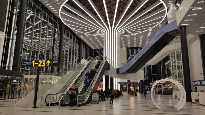 Новосибирцы жалуются на невозможность вылететь на отдых в Дубай