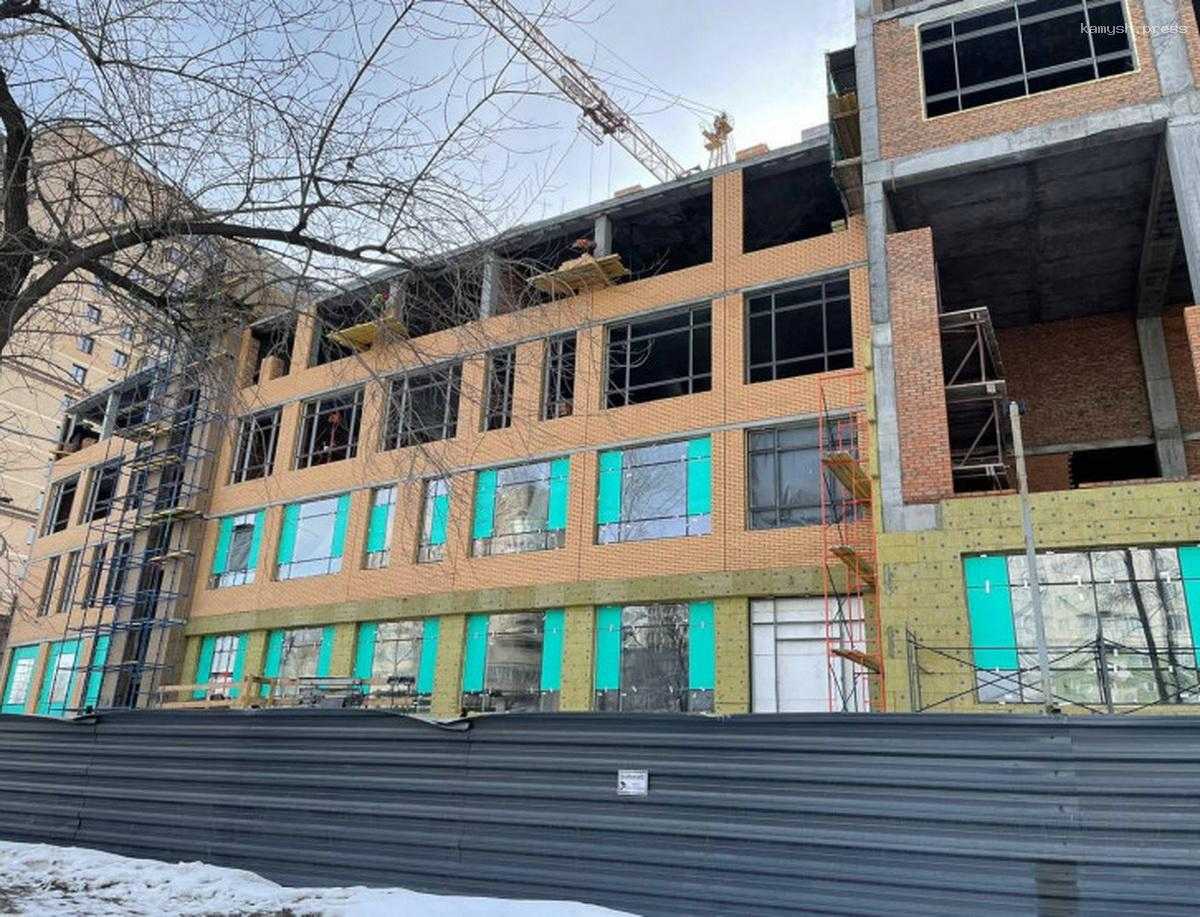 В Новосибирской области в ближайшие три года построят 22 объекта образования