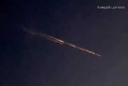 Неопознанный летающий объект сняли жители Дальнего Востока