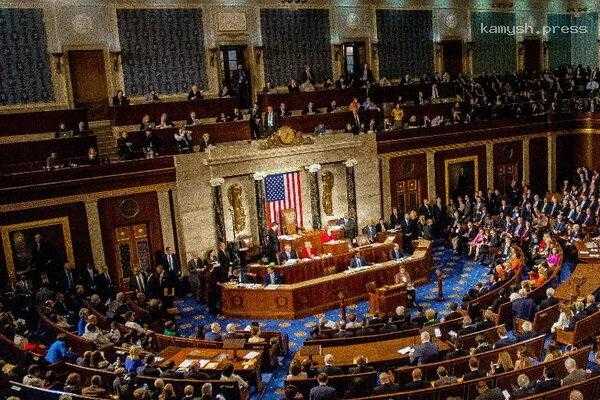 В СМИ США обвинили республиканцев в дружбе с Россией