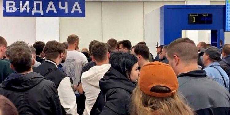 В Еврокомиссии высказались об ограничениях на предоставление консульских услуг украинским военнообязанным