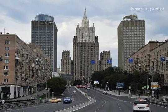 Временную поверенную в делах Латвии вызвали в МИД РФ