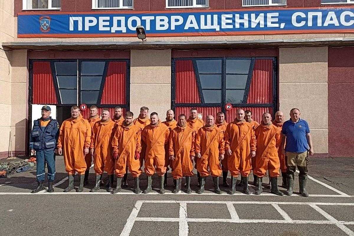 Оренбургский губернатор Паслер поблагодарил кировских спасателей за помощь