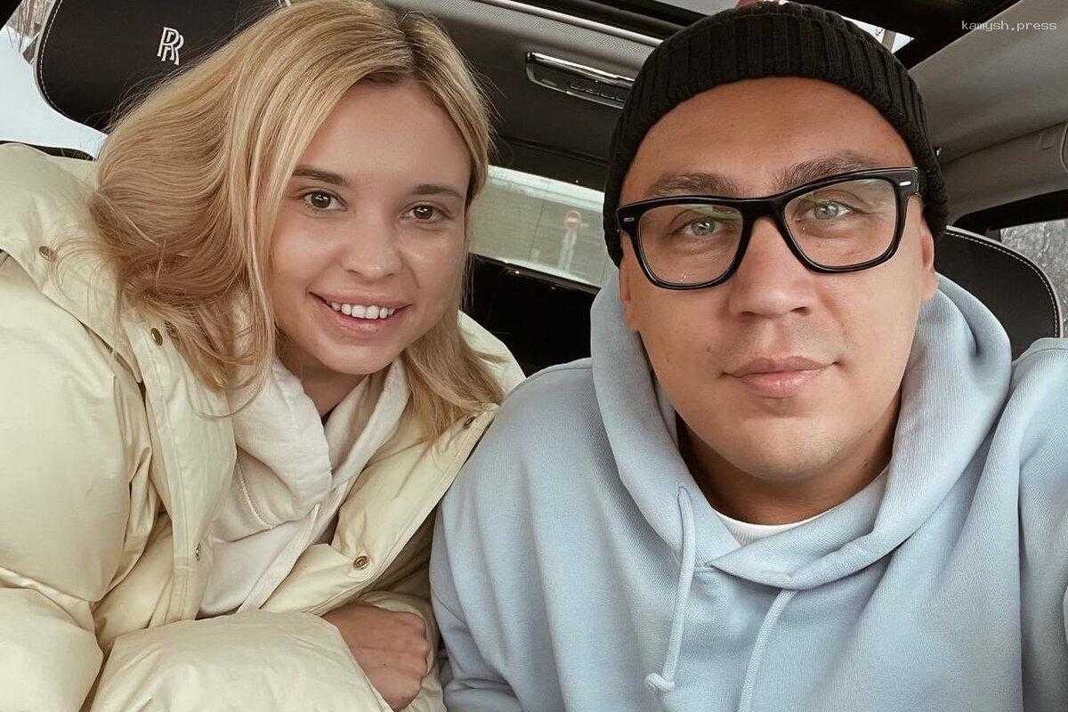 Жену бизнесмена Портнягина отпустили из СК после 15-часового допроса по делу о махинациях с налогами