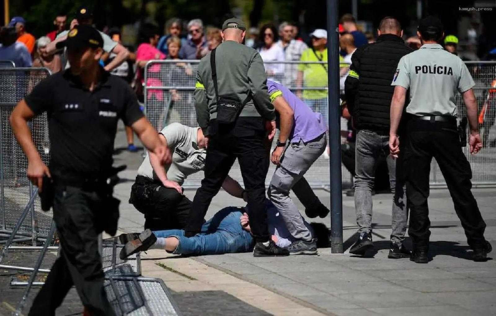 Депутат Шеремет заявил о возможной причастности Киева к покушению на Фицо