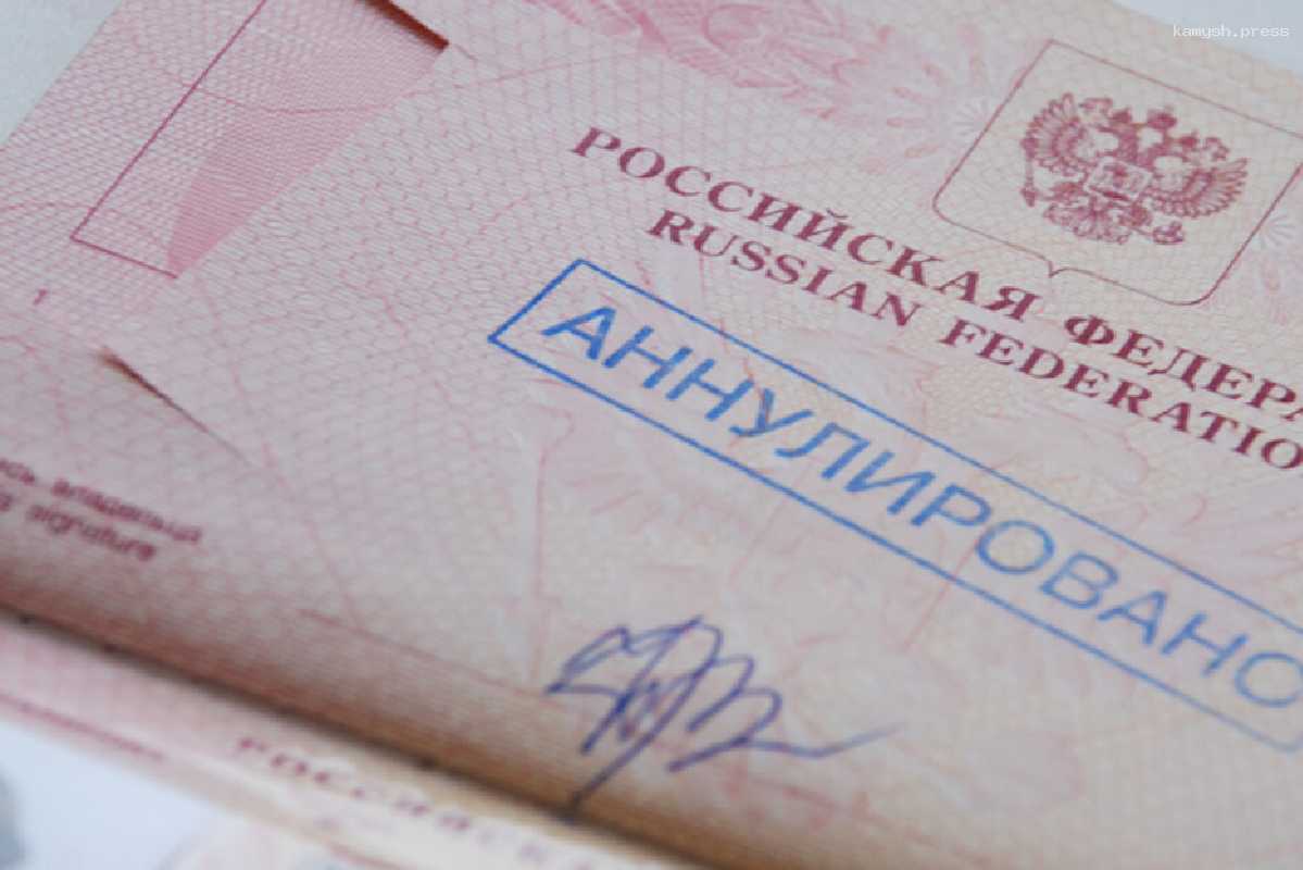 Челябинка грозится дойти до Верховного суда из-за потери ₽500000 и испорченного отпуска