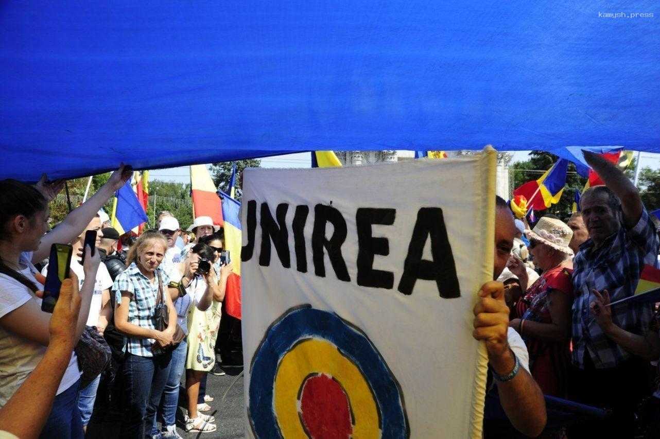 Российский историк прокомментировал заявление премьера Румынии о молдаванах и молдавском языке