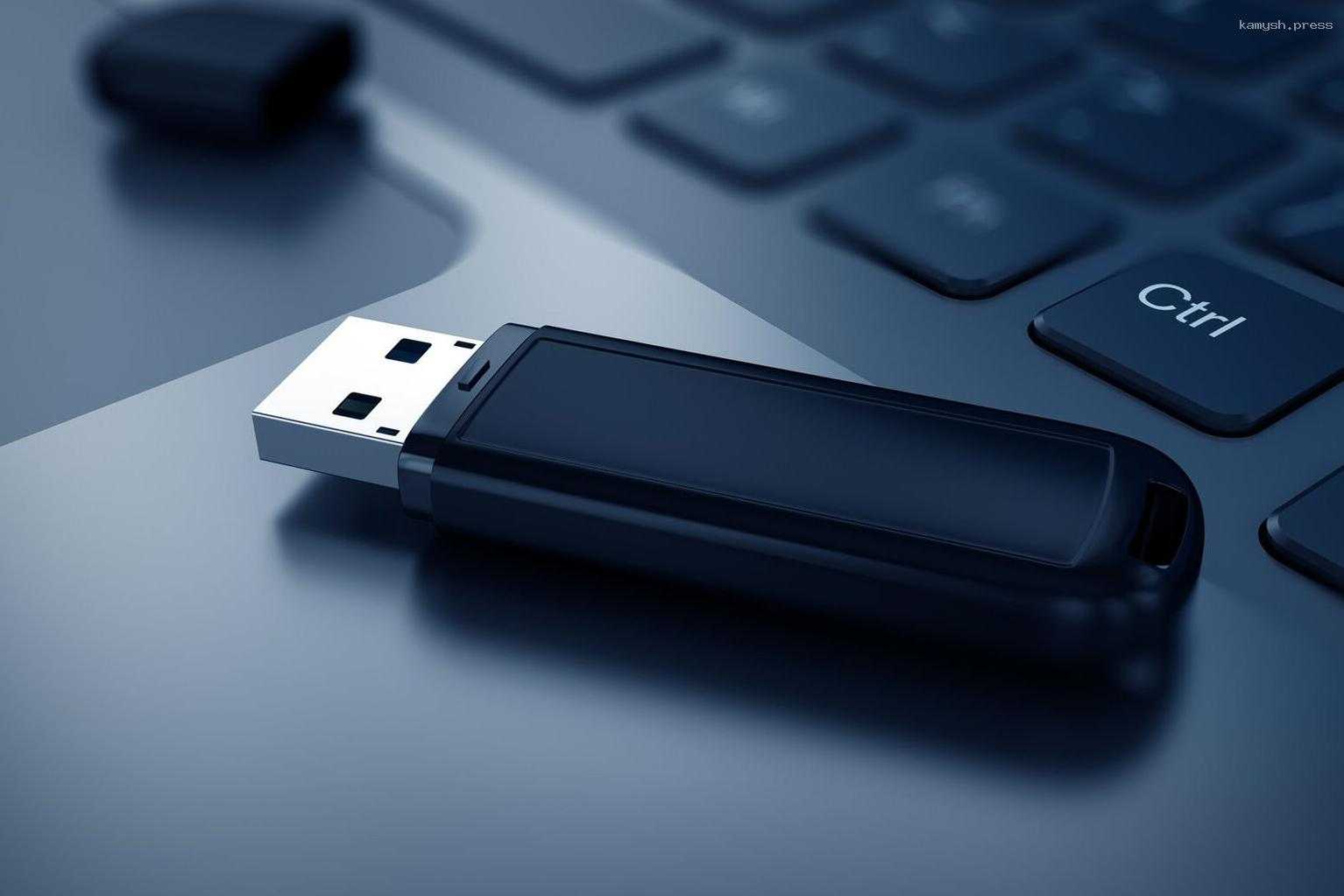 Создана флешка для хранения данных в течение сотен лет