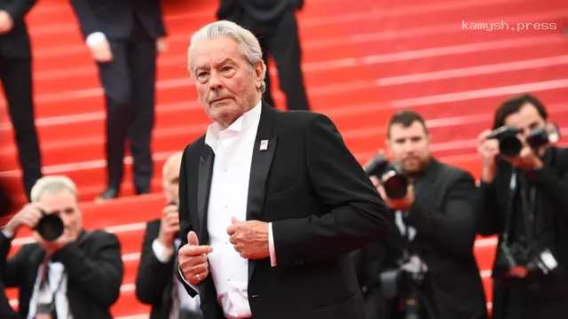 Суд поместил известного актера под режим усиленной опеки