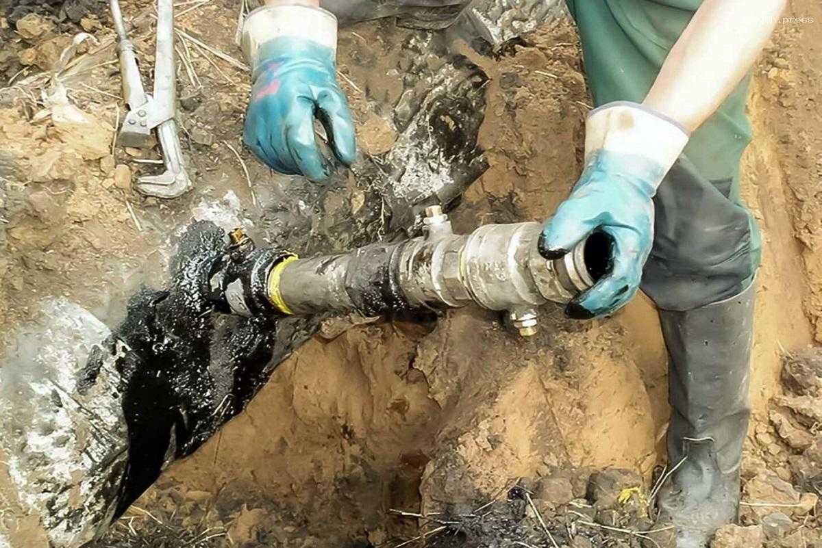 Руководство трех РОВД задержано в Дагестане по делу о хищении более 200 тонн нефтепродуктов на сумму 6 млн рублей