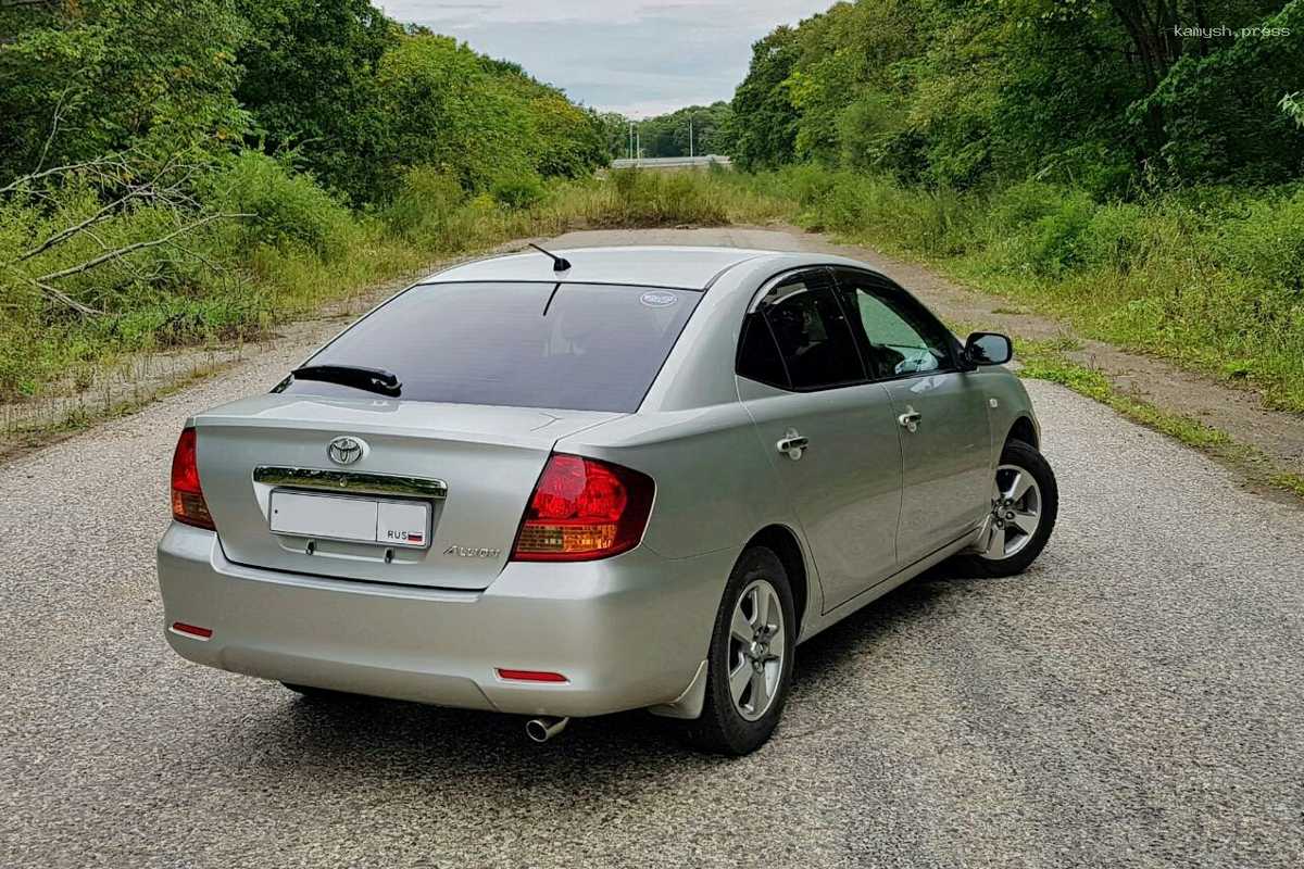 Красноярца осудили на три года за продажу чужих машин