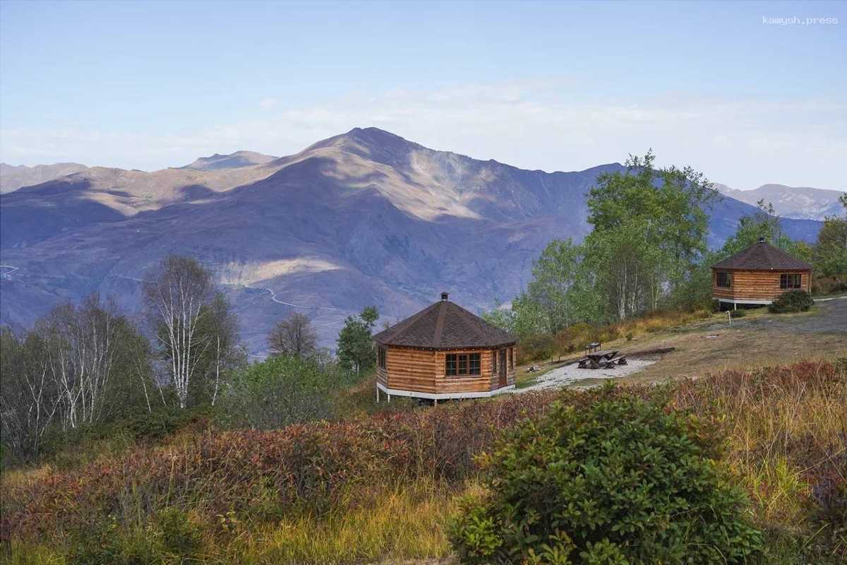 На курорте «Ведучи» в Чечне построят 50 глэмпингов