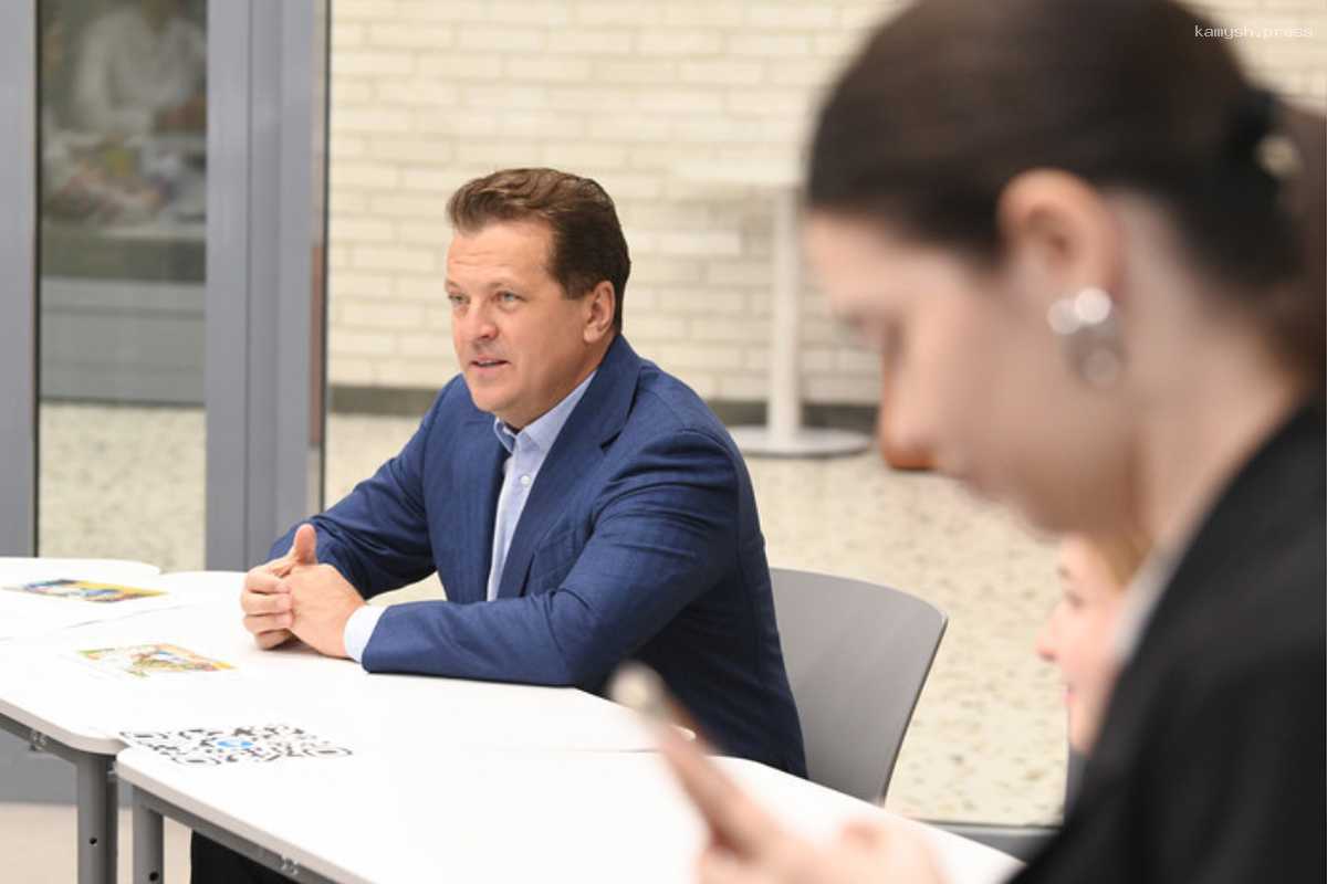 Мэр Казани Метшин: Детские мультфильмы изменились, и от этого никуда не деться