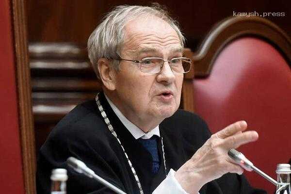 Конституционный суд РФ выскажется по поводу смертной казни после официального запроса