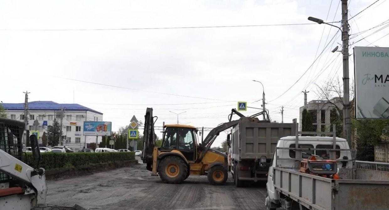 Участок длиной 1700 метров отремонтируют в этом году на проспекте Доватора во Владикавказе