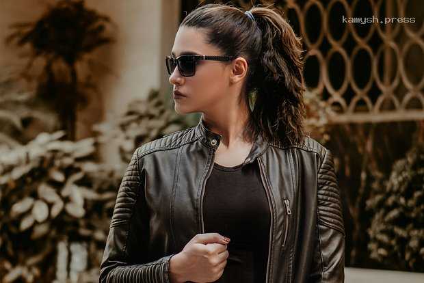 Россиянам назвали главные вещи, вернувшиеся из прошлого в моду