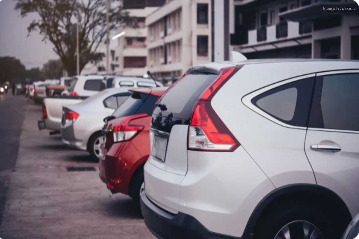 В дептрансе рассказали, какие ограничения есть на парковку машин в Самаре