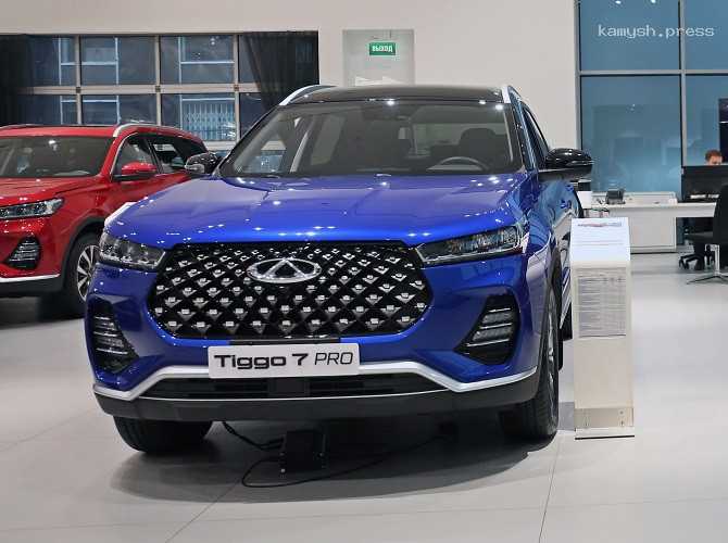 В РФ подешевел на 180 тысяч рублей популярный китайский кроссовер