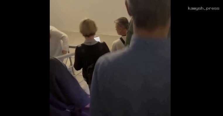 Очевидцы теракта в Крокус Сити рассказали, что террористы стреляли в спины людей