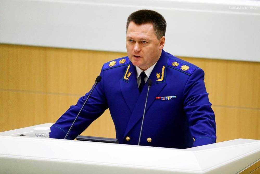 Краснов назвал способ преодолеть «кадровый голод» на военных предприятиях