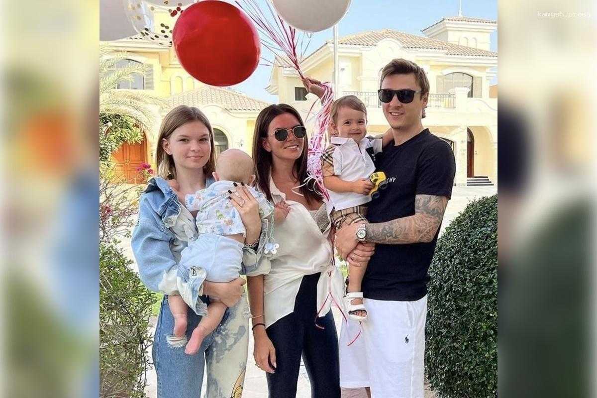 Блогер Катя Жужа стала мамой в четвертый раз