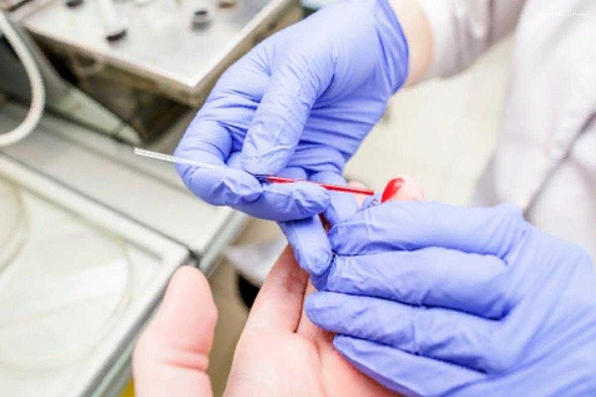 Вдохновившись пиявками, в Швейцарии создали устройство для забора крови из пальца без прокола