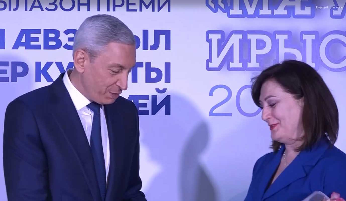 В Северной Осетии в День осетинского языка и литературы наградили лучших журналистов