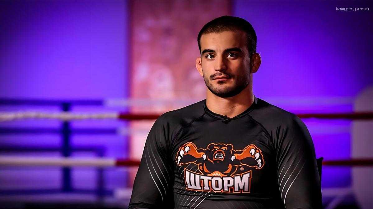 Российский боец Корешков прокомментировал поступок обезоружившего террориста мужчины