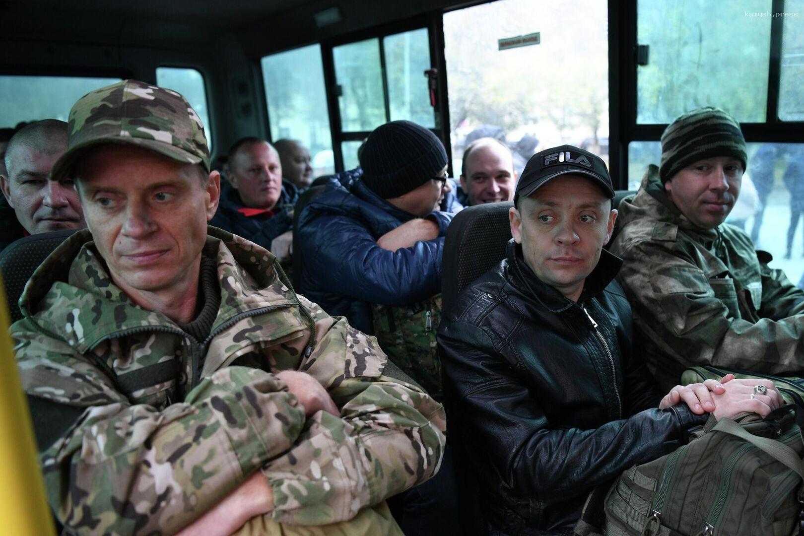 Комитет Госдумы призвал отклонить проект об отсрочке для многодетных отцов