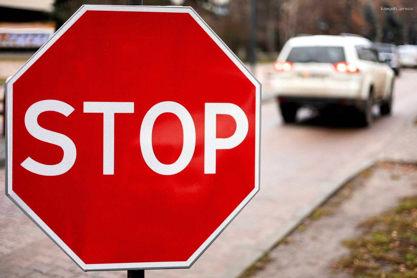 В Вологде временно ограничили движение на Некрасова на подъезде к строящемуся мосту