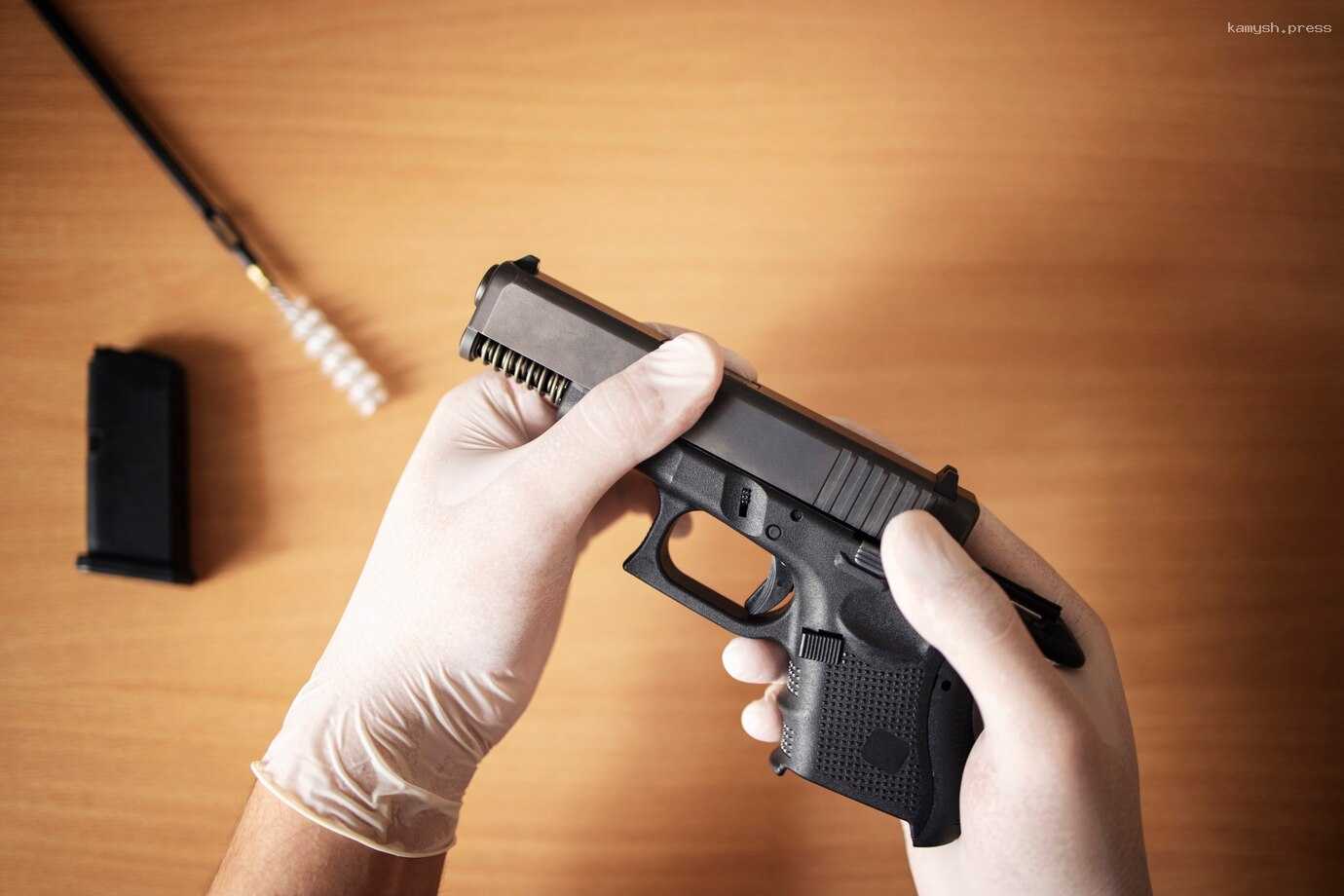 В российском регионе началась массовая проверка владельцев оружия