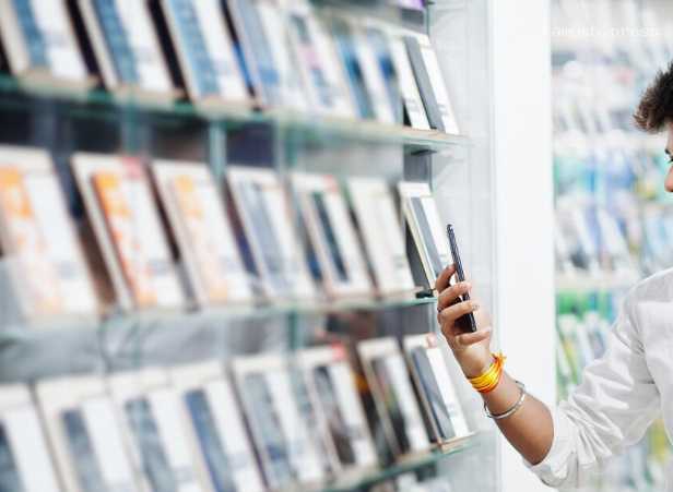 В российском городе будет осужден экс-сотрудник салона сотовой связи