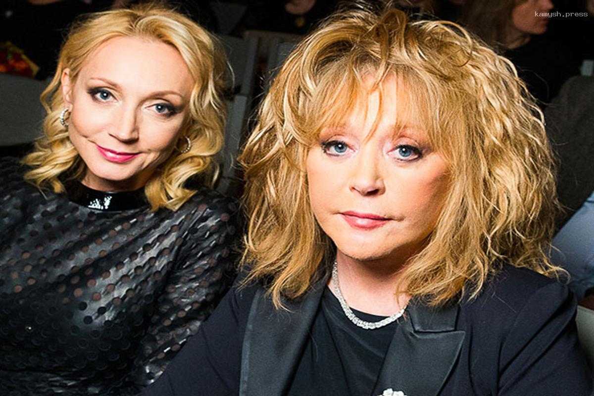 Кристина Орбакайте поздравила Аллу Пугачеву с днем рождения